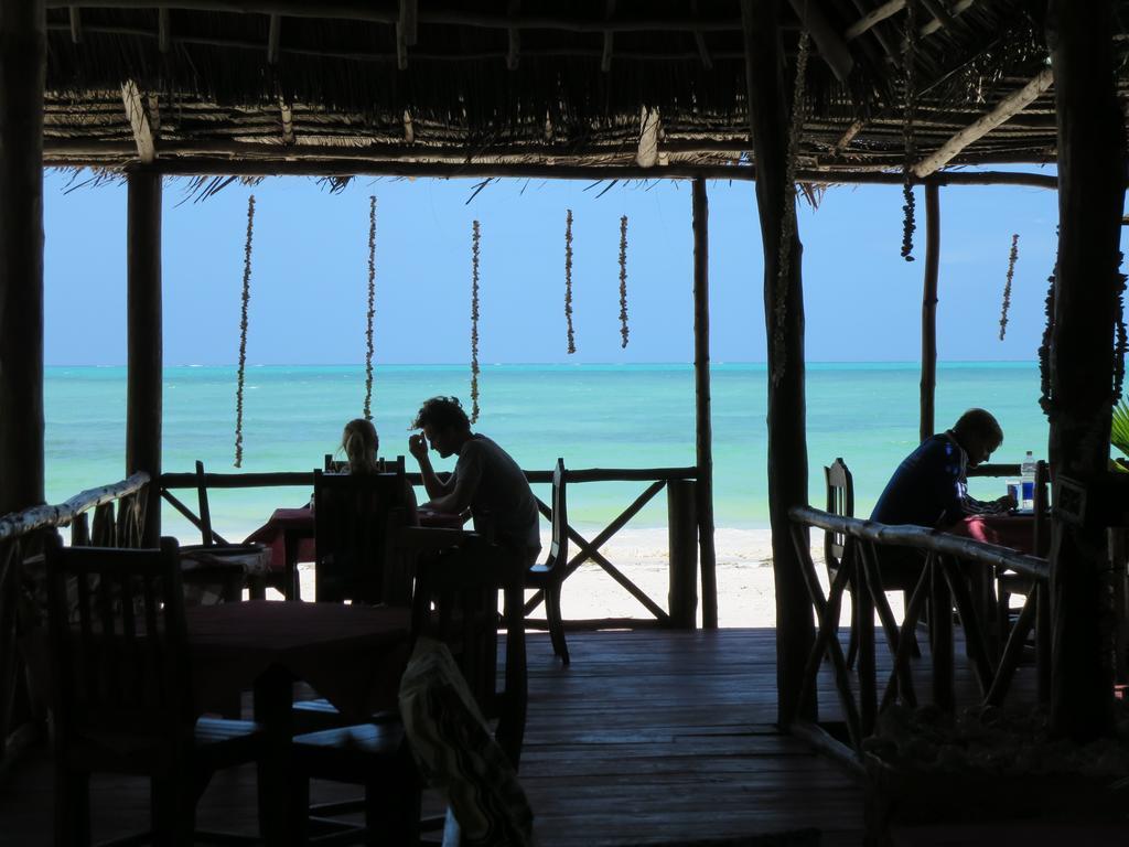 Santa Maria Coral Park Hotel Pongwe Exterior photo